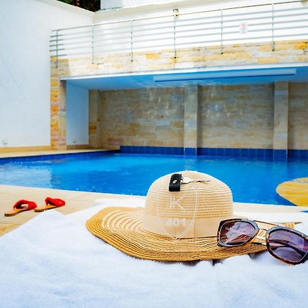 Kalina Hotel 히라르도트 외부 사진